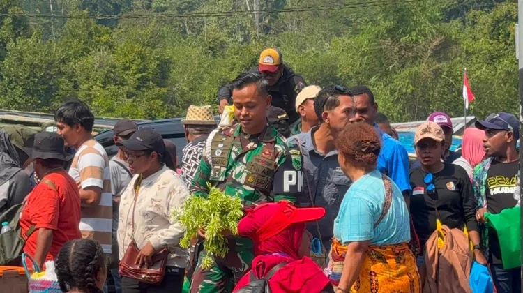 Dansubdenpom XVIII/1-2 Fakfak: Pasar Barter Simbol Kebersamaan dan Toleransi