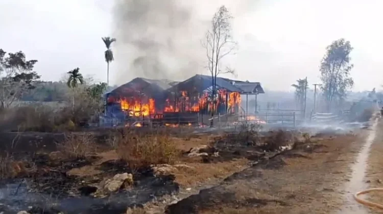 Karhutla SP 5 Wonorejo Kabupaten Fakfak, Satu Rumah Warga Dilalap Api