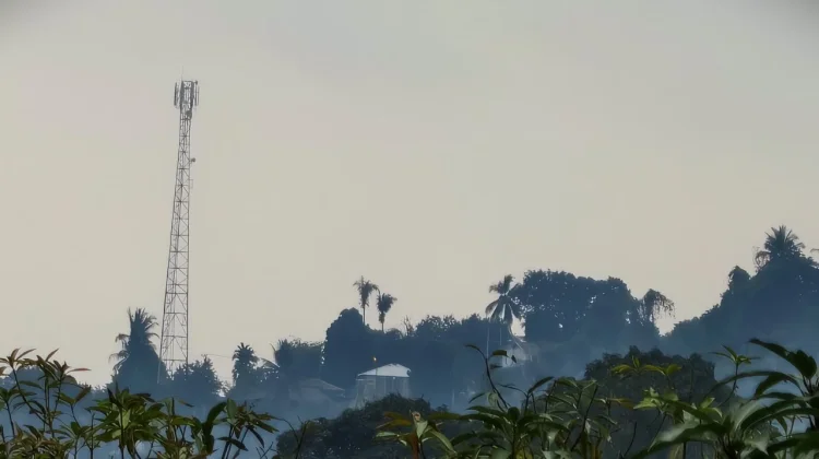 Kabut Asap Karhutla Bomberai Meluas, Dinkes Fakfak Ambil Langkah Antisipasi