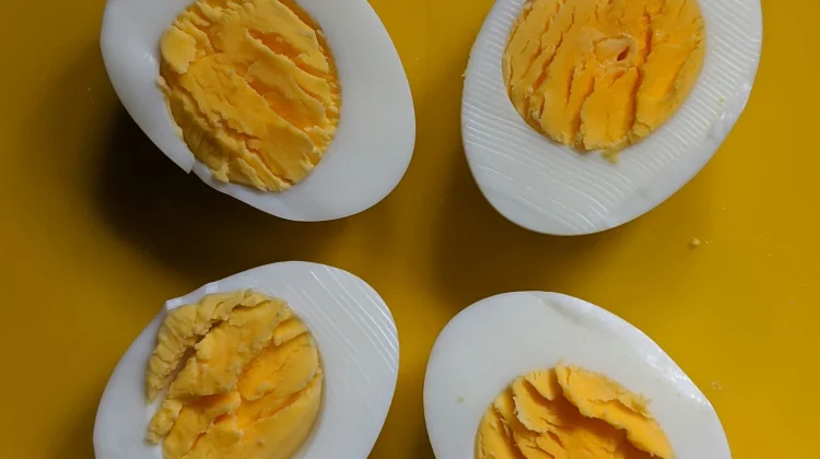 Kuning Telur bagi Penderita Kolesterol Perlukah Dihindari