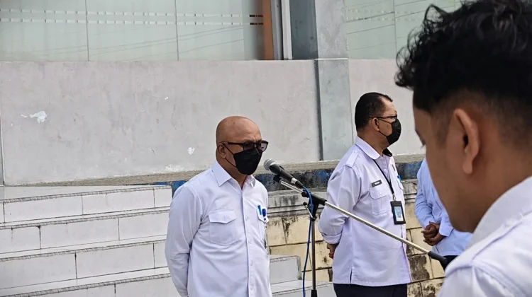 Kepala RRI Fakfak Ingatkan Pegawai Segera Selesaikan SKP Triwulan Tiga
