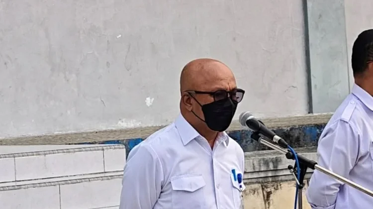 Kepala RRI Fakfak Ingatkan Disiplin Bekerja Bukan Sekadar Absensi