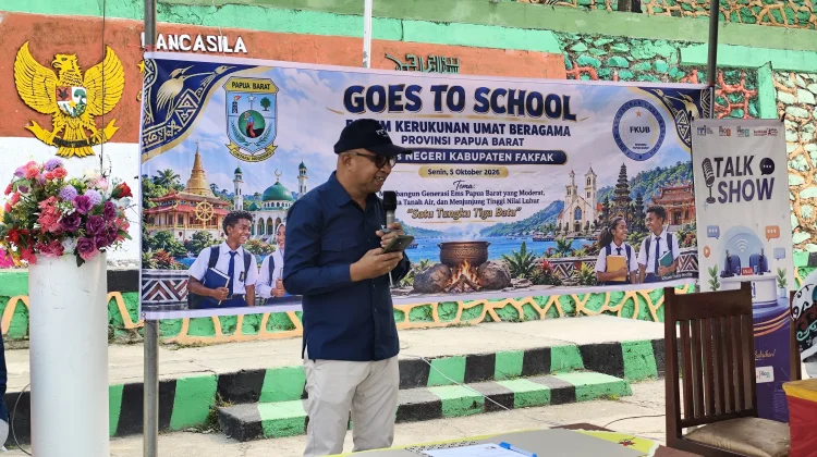 RRI Fakfak dan MTsN Fakfak Perkuat Sinergi Pendidikan dan Literasi Media