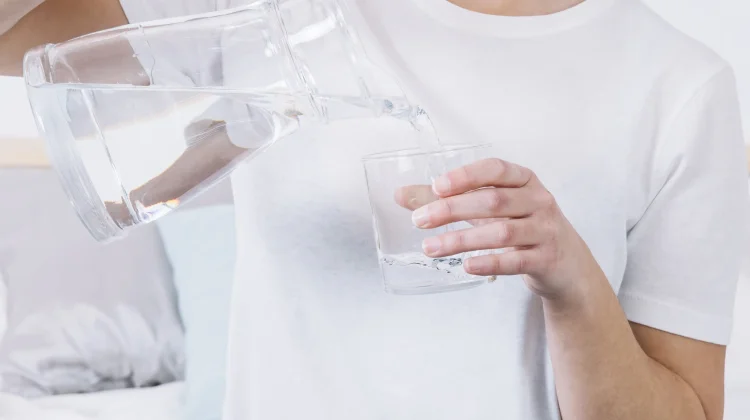 Rahasia Sehat Minum Dua Liter Air Harian
