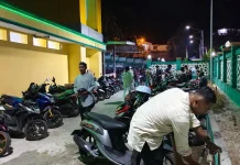 Malam Pertama Ramadhan Jamaah Padati Masjid Agung