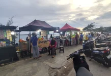 Ramadan Hadirkan Berkah bagi Pedagang di Reklamasi Fakfak