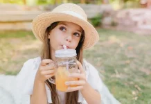 Mitos, Minum Es Tidak Bikin batuk,Pilek ke Anak