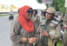HUT Satpol PP Fakfak Diisi Aksi Berbagi Takjil
