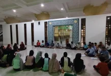 Panitia Amalia Ramadhan Perkuat Pengamanan Area Parkir Masjid