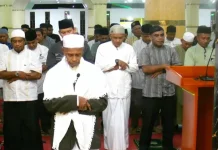 Tarawih Malam Ke-24 Masjid Agung Fakfak Berlangsung Tertib