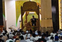 Khutbah Idul Fitri Tekankan Makna Puasa dan Zakat