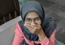 Cara Menghilangkan Bau Mulut saat Puasa