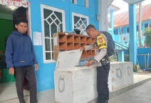 Ratusan Siswa SD IT Wagom Terima MBG