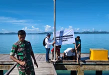 KKP Pasang Papan Nama Kampung Nelayan Merah Putih
