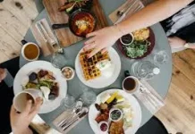 Fakta Makan di Malam Hari: Mitos atau Realita?