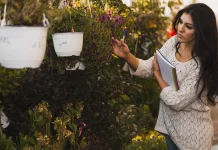 Tujuh Cara Membuat Kebun Aromatik Minimalis di Teras