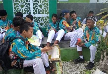 Pelayanan Literasi Keliling Disambut Hangat Warga Sekolah MTSN Fakfak