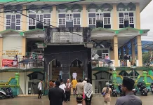 Sholat Id Al-Munawarah Dipadati Jamaah, Panitia Buka Saf hingga Halaman Parkir