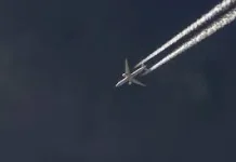 Contrail Pesawat: Jejak Putih di Langit dan Penjelasan Ilmiahnya