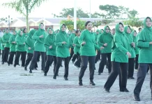 Persit KCK XVIII/Kasuari Perkuat Kekompakan lewat Olahraga Bersama
