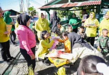 Ketua Persit KCK Daerah XVIII/Kasuari Tinjau PAUD Kartika Fakfak