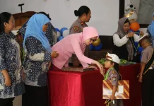 TK Kemala Bhayangkari Fakfak Gelar Penamatan Peserta Didik