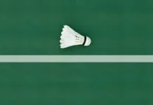Shuttlecock: Komponen Penting dalam Olahraga Bulu Tangkis