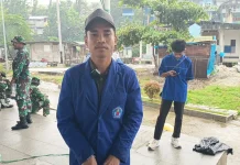 Mahasiswa Politeknik Negeri Fakfak Ajak Warga Fakfak Peduli Sampah