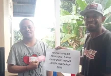 Penyandang Disabilitas Tanama Gembira Terima Bantuan BLT