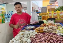 Pasokan Tersendat, Bawang Merah Fakfak Tembus Rp.80 Ribu