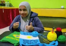 Euforia Piala Dunia Hidupkan Usaha Noken Tradisional