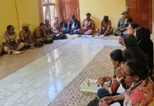 Babinsa Hadiri Tatap Muka Pemerintah dan Tokoh Kayauni