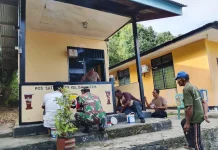 Babinsa dan Pospol Danaweria Gelar Karya Bakti Bersama Bersihkan