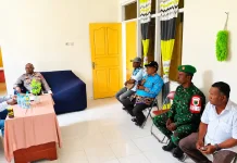Babinsa Karas Hadiri Rapat Persiapan Panitia HUT Kemerdekaan RI Tahun 2026 Bersam