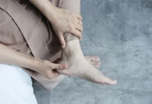 Kenali Ciri Asam Urat Tinggi yang Sering Diabaikan