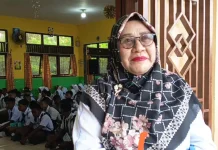 SMA Negeri 2 Fakfak Perketat Pengawasan Selama MPLS Berlangsung
