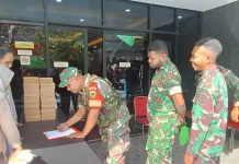 Babinsa Koramil Fakfak Ikuti Donor Darah Sedunia Perkuat Kepedulian Sosial