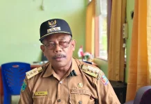 Kepala Distrik Pariwari Ajak Warga Jaga Kebersihan dan Kamtibmas