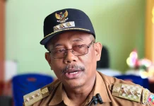 Kepala Distrik Pariwari Imbau Warga Waspadai Gelombang Tinggi akibat Angin Timur