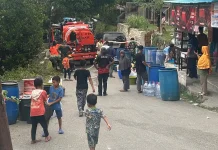Antusiasme tinggi warnai penyaluran bantuan air bersih bagi warga RT.18 Kel. wagom