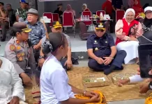 Semarak Karnaval HUT RI, Bupati Fakfak Tekankan Persatuan