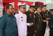 Dandim 1803/Fakfak Hadiri Pengukuhan Anggota Paskibraka Kabupaten Fakfak 2026