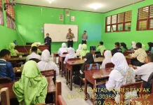 Polres Fakfak Dorong Pelajar SMP Yapis Jadi Pelopor Keselamatan