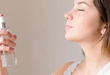 Benarkah Menyemprot Parfum di leher berbahaya bagi kesehatan