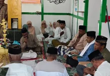 Jamaah Masjid Jami Tanama Gelar Maulid Nabi Dengan Barzanji