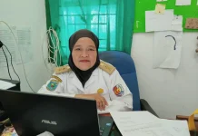 590 Warga Fakfak Selatan Terima Bantuan Pangan