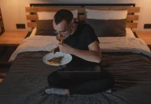 Cara Mengatasi Lapar agar Tidur Lebih Nyenyak