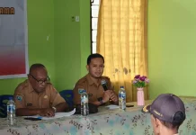 Kesbangpol Fakfak Sosialisasikan Kerukunan Umat Beragama di Distrik Pariwari