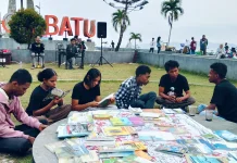 Dari Teluk Patipi Nyalakan Api Literasi di Kota Fakfak