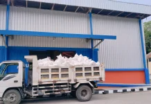 Bulog Fakfak Siapkan 198 Ton Bantuan Pangan